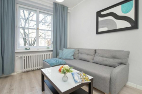 Jasny Apartament z Parkingiem Główne Miasto w Gdańsku by Noclegi Renters